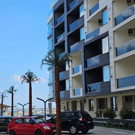 Luxury Aparthotel Promenada In Building Stefan Prima Linie La Mare Năvodari Kültér fotó