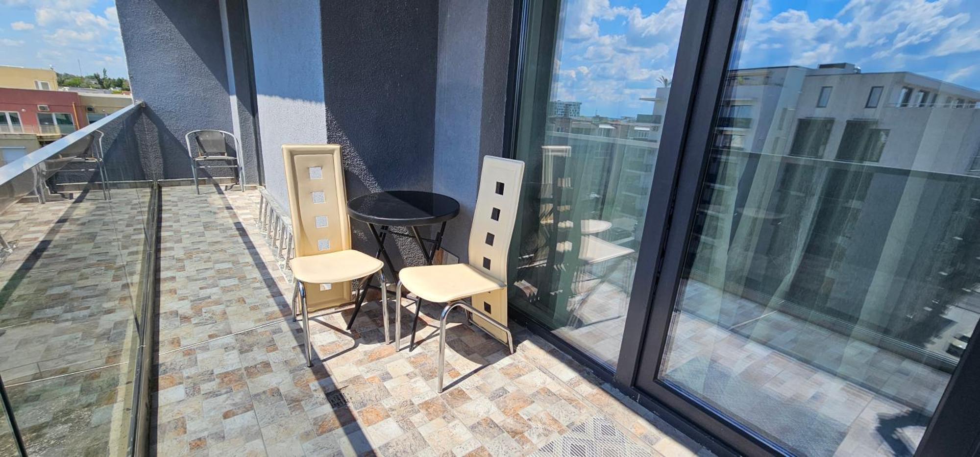 Luxury Aparthotel Promenada In Building Stefan Prima Linie La Mare Năvodari Kültér fotó