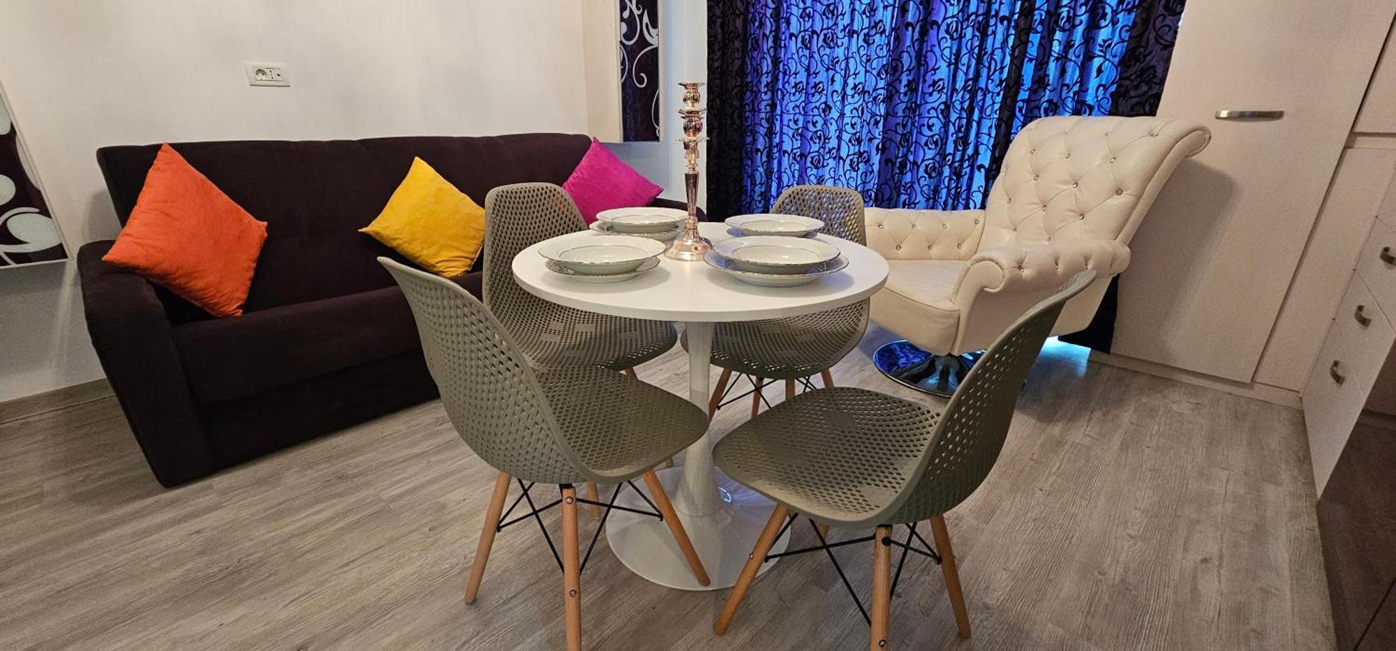 Luxury Aparthotel Promenada In Building Stefan Prima Linie La Mare Năvodari Kültér fotó