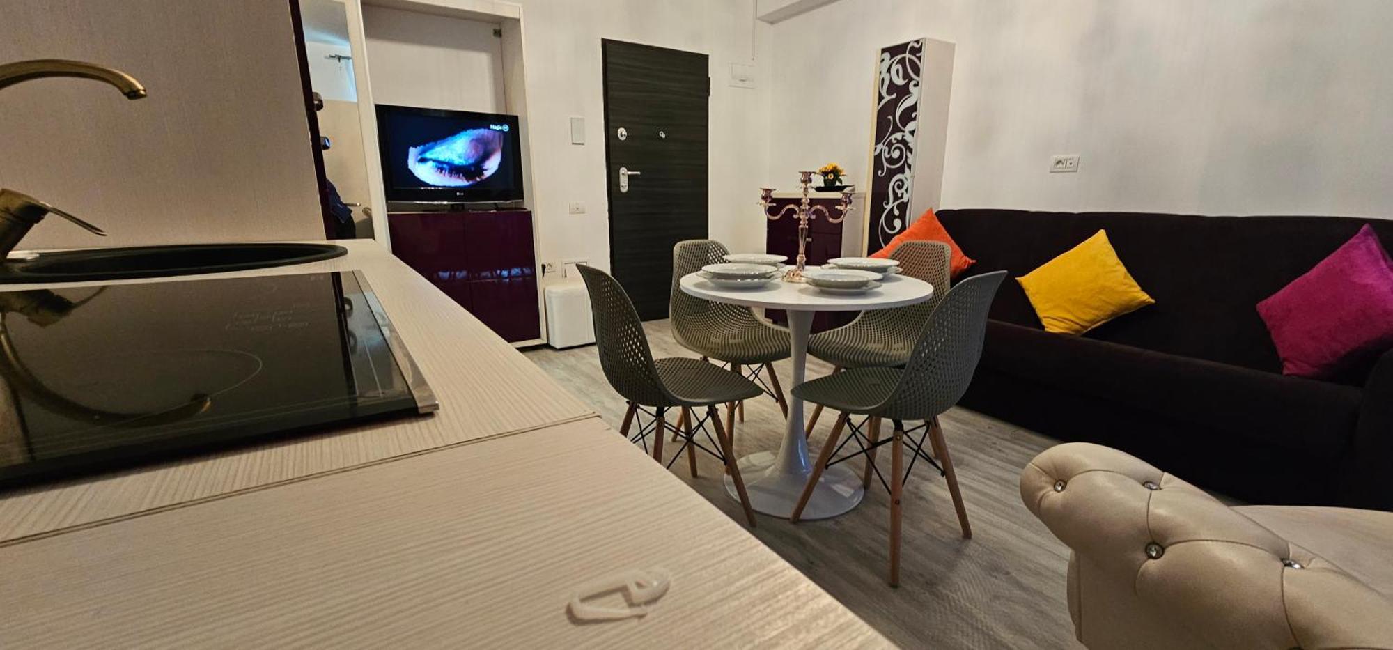 Luxury Aparthotel Promenada In Building Stefan Prima Linie La Mare Năvodari Kültér fotó