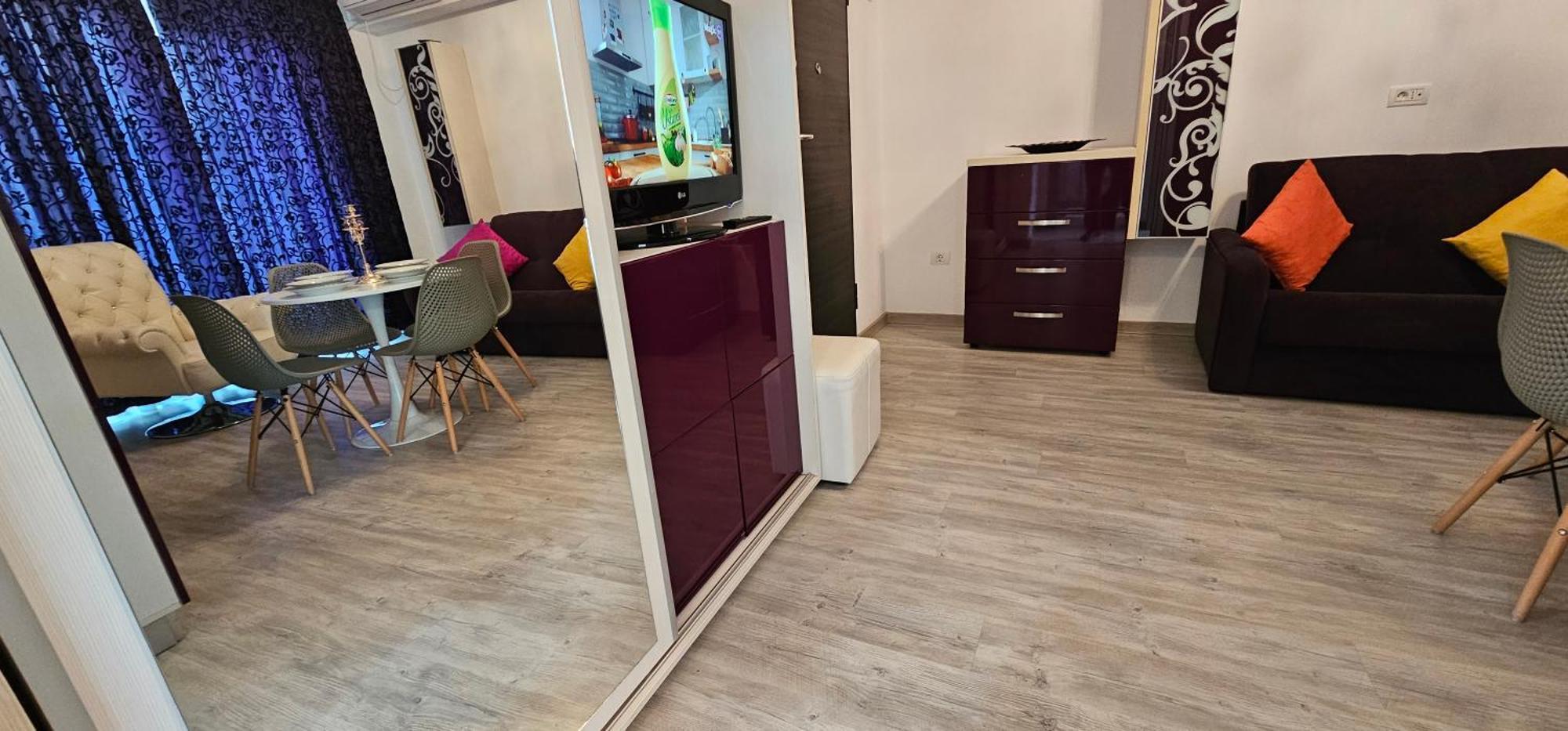 Luxury Aparthotel Promenada In Building Stefan Prima Linie La Mare Năvodari Kültér fotó
